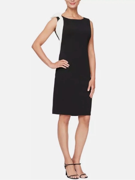 SLNY Dresses & Skirts - NWT SLNY Women’s Bow Cocktail Dress 6